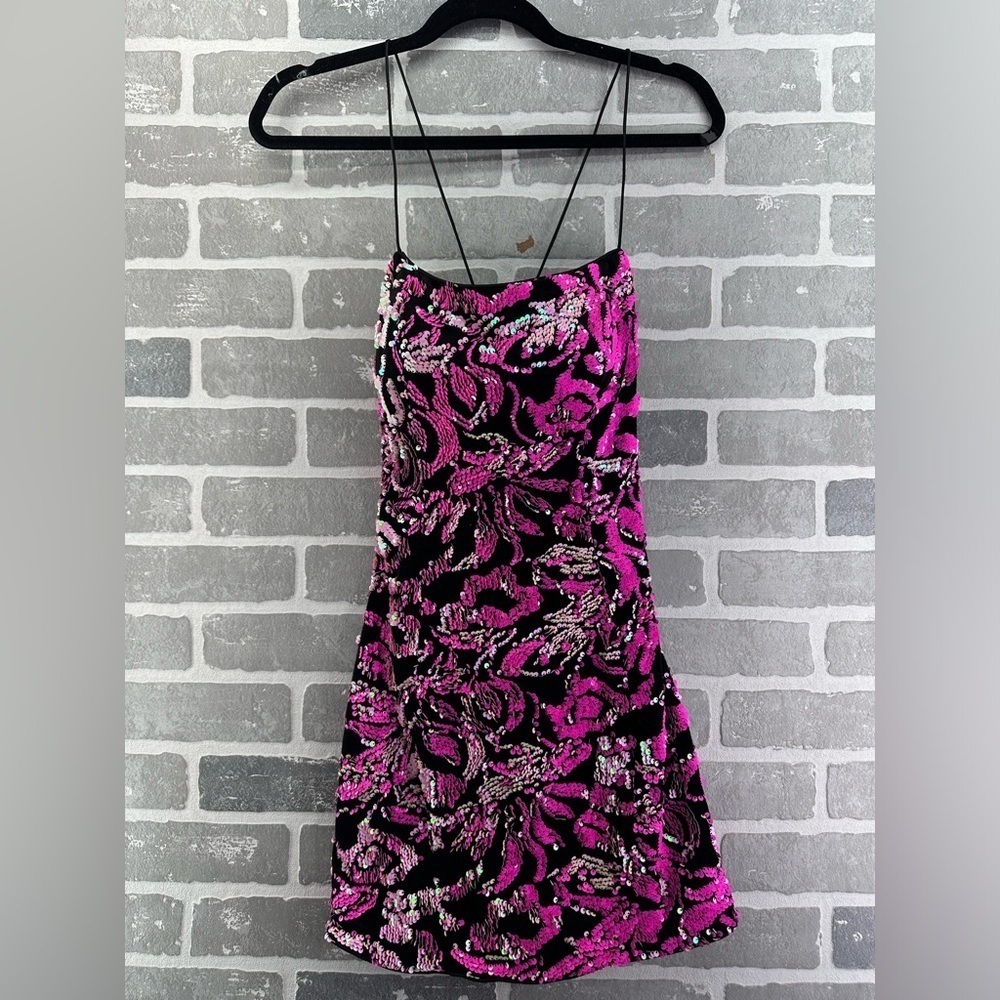 Colors Dress 2384 Size 4 Hot Pink Cocktail Dress Fitted Sequin Velvet‎ Dress